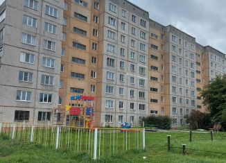 Продажа однокомнатной квартиры, 32.1 м2, Новоалтайск, 8-й микрорайон, 11