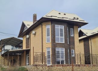 Сдам в аренду дом, 150 м2, Краснодарский край, Крымская улица