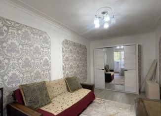 Аренда 2-ком. квартиры, 40 м2, Махачкала, проспект Имама Шамиля, 14