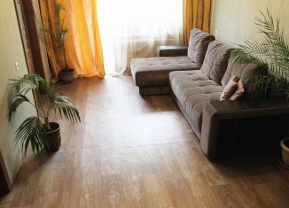 Продажа трехкомнатной квартиры, 60.3 м2, Абакан, улица Герцена, 14