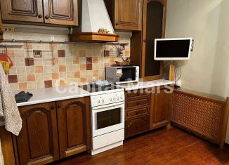 Сдам 1-комнатную квартиру, 38 м2, Москва, Волынская улица, 3