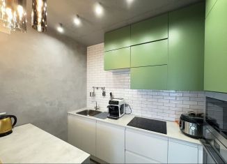 Сдается в аренду 2-ком. квартира, 110 м2, Екатеринбург, улица Чкалова, 18, ЖК Южные Кварталы