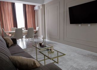 Сдаю в аренду 3-комнатную квартиру, 110 м2, Махачкала, Хивская улица, 6