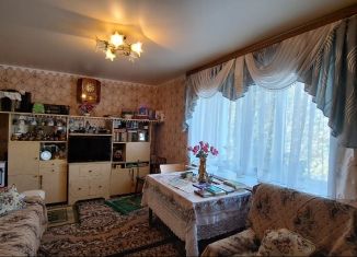 Двухкомнатная квартира на продажу, 43.2 м2, Кукмор, улица Нур Баяна, 43