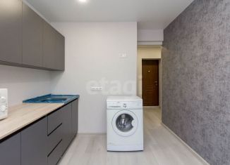Продается 1-комнатная квартира, 31 м2, Тюмень, Садовая улица, 121А