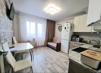 Продам 1-комнатную квартиру, 44.8 м2, Орёл, Зареченская улица, 2к3