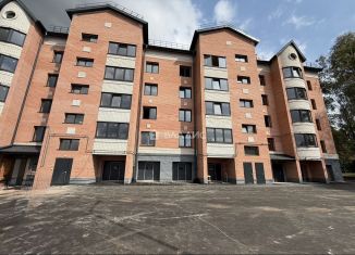 Продается 2-комнатная квартира, 81 м2, Ковров, улица Брюсова, 8