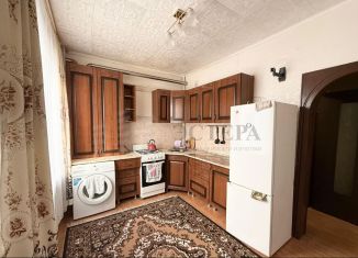 Продажа 1-ком. квартиры, 34 м2, Геленджик, улица Адмирала Серебрякова, 18