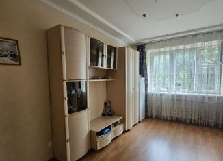 Продам 2-ком. квартиру, 52 м2, Курск, улица Дейнеки, 5Ж