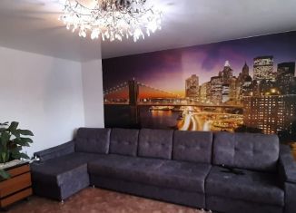 Продаю 3-ком. квартиру, 65.7 м2, городской посёлок Берёзовка, улица Сурикова, 24