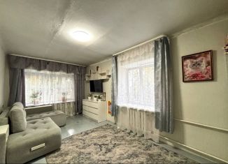 Однокомнатная квартира на продажу, 33 м2, Киров, улица Труда, 74