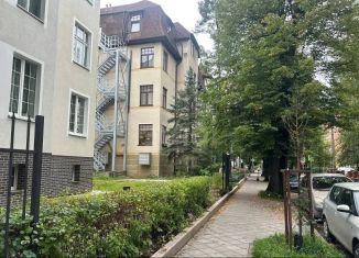 Двухкомнатная квартира на продажу, 52.9 м2, Калининград, улица Пугачёва, 9