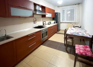 Трехкомнатная квартира на продажу, 73.6 м2, Краснодар, микрорайон Черемушки, Ставропольская улица, 155/1