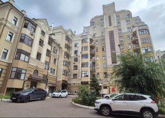 Продам 3-ком. квартиру, 72.4 м2, Казань, улица Некрасова, 29
