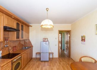 Продается двухкомнатная квартира, 68.9 м2, Тюмень, улица 9 Января, 162