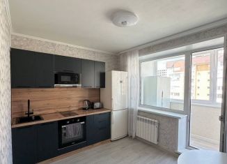 Продажа однокомнатной квартиры, 37.8 м2, Тюмень, улица 50 лет Октября, 80к1