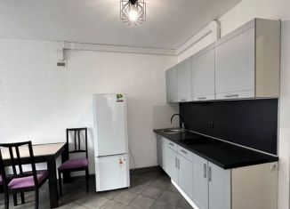 Продается 2-ком. квартира, 56 м2, Пенза, улица Генерала Глазунова, 21