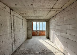 Продается однокомнатная квартира, 45 м2, Махачкала, Майская улица, 28