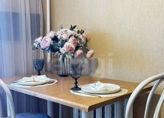 Продам 2-комнатную квартиру, 47.7 м2, Тюмень, улица Республики, 92