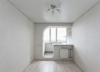 Продам однокомнатную квартиру, 12.9 м2, Тюмень, улица Бабарынка, 16А