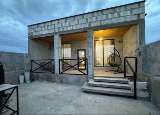 Продаю дом, 100 м2, Избербаш, улица Воронкина