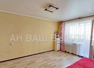 Продаю 1-комнатную квартиру, 30 м2, Тюмень, Военная улица, 21