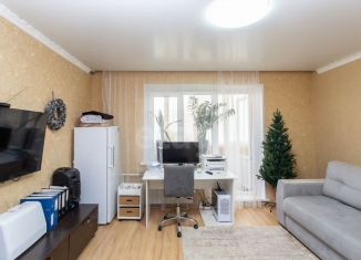 3-ком. квартира на продажу, 65 м2, Тобольск, микрорайон 7А, 38В