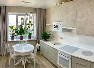 Продажа 2-комнатной квартиры, 57.8 м2, Ухта, улица М.К. Сидорова, 5