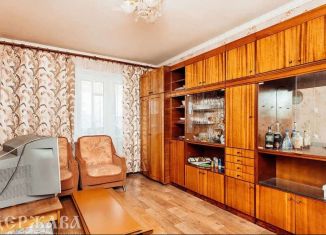 Сдаю двухкомнатную квартиру, 47 м2, Старый Оскол