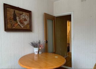 Сдается в аренду однокомнатная квартира, 36 м2, Москва, Бартеневская улица, 9