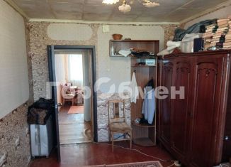 Продается 2-комнатная квартира, 46.5 м2, Покров, улица Быкова, 1