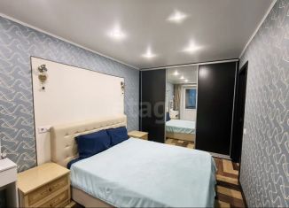 Двухкомнатная квартира на продажу, 49.5 м2, Тюмень, Ямская улица, 94