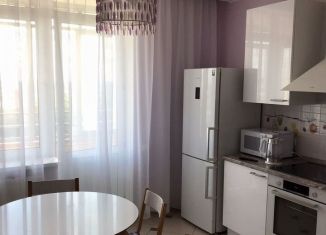 Сдам 1-ком. квартиру, 43 м2, Мытищи, улица Колпакова, 10