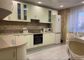 Двухкомнатная квартира на продажу, 69.5 м2, Королёв, улица Мичурина, 27/5