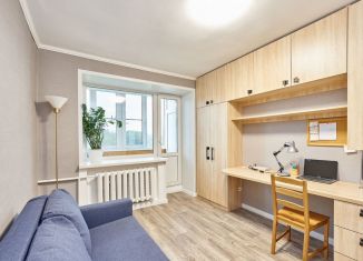 Продажа трехкомнатной квартиры, 61.8 м2, Пермь, улица Добролюбова, 20