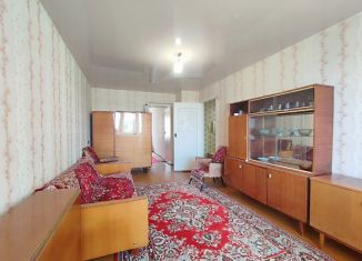 2-ком. квартира на продажу, 44.5 м2, Киров, Красноармейская улица, 2