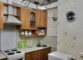 Продаю 2-ком. квартиру, 58 м2, Ростов-на-Дону, проспект 40-летия Победы, 81/3, Пролетарский район