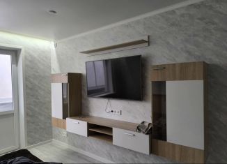 Сдам в аренду однокомнатную квартиру, 37 м2, Балаково, Степная улица, 10