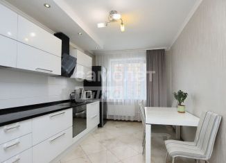 Продается 3-комнатная квартира, 76.1 м2, Липецк, улица И.В. Свиридова, 11