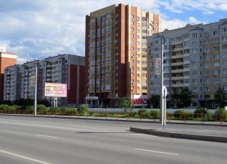 Двухкомнатная квартира на продажу, 61.2 м2, Тюмень, Широтная улица, 102