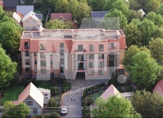 Продаю 2-ком. квартиру, 69.4 м2, Калининград, улица Ватутина, 38А