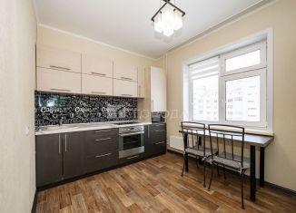 Сдаю 2-ком. квартиру, 56 м2, Новосибирск, улица Тюленина, 24/2, метро Заельцовская