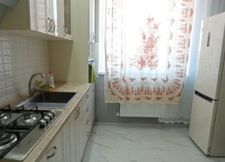 Сдается в аренду однокомнатная квартира, 44 м2, Краснодарский край, улица Ворошилова, 38