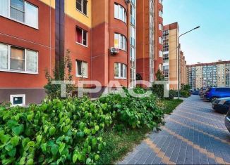 Продам 2-комнатную квартиру, 59.5 м2, Воронеж, улица Артамонова, 34/7, ЖК Лазурный