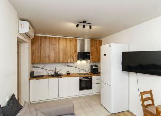 Продам 2-комнатную квартиру, 56.5 м2, Тюмень, ЖК Озёрный Парк, Полевая улица, 117к2