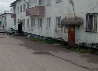 Продаю двухкомнатную квартиру, 41.8 м2, Усть-Кут, улица Нефтяников, 9