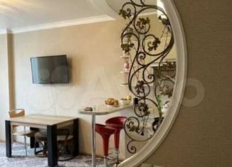 Продается 2-комнатная квартира, 69 м2, Дагестан, улица Сальмана, 100