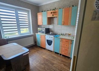 Аренда однокомнатной квартиры, 40 м2, Армавир, улица Лавриненко, 1К