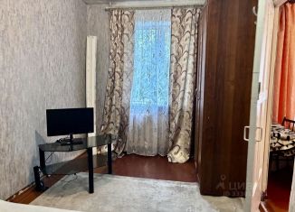 Сдаю 2-ком. квартиру, 45 м2, Мурманск, проспект Героев-Североморцев, 35, Ленинский округ