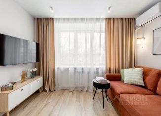 Сдается однокомнатная квартира, 20 м2, Татарстан, улица Дежнёва, 2к2